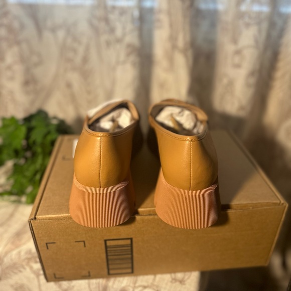 Chunky Heel Loafers - Picture 5 of 6